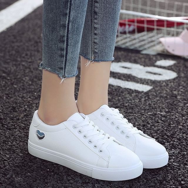 Platform Heart Print Faux Leather Lace-Up Sneakers SpreePicky