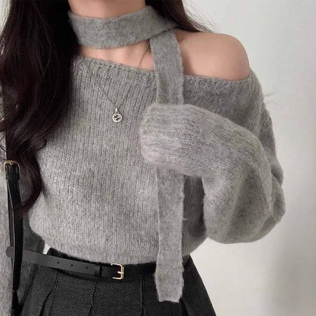 Set: Off-Shoulder Plain Sweater + Scarf SpreePicky