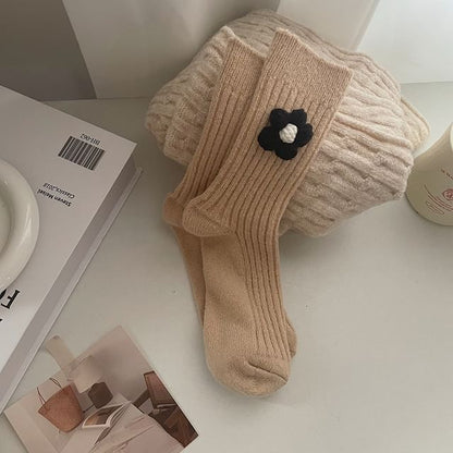 Flower Accent Ribbed Socks SpreePicky