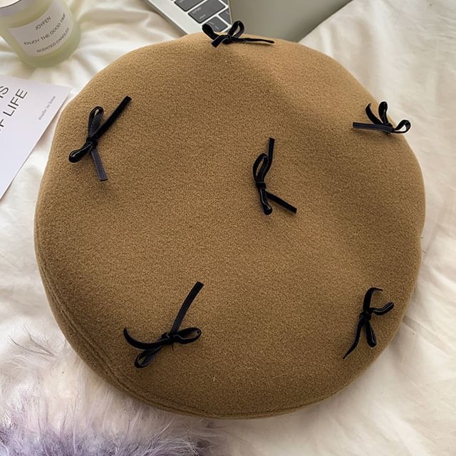 Bow Accent Beret SpreePicky