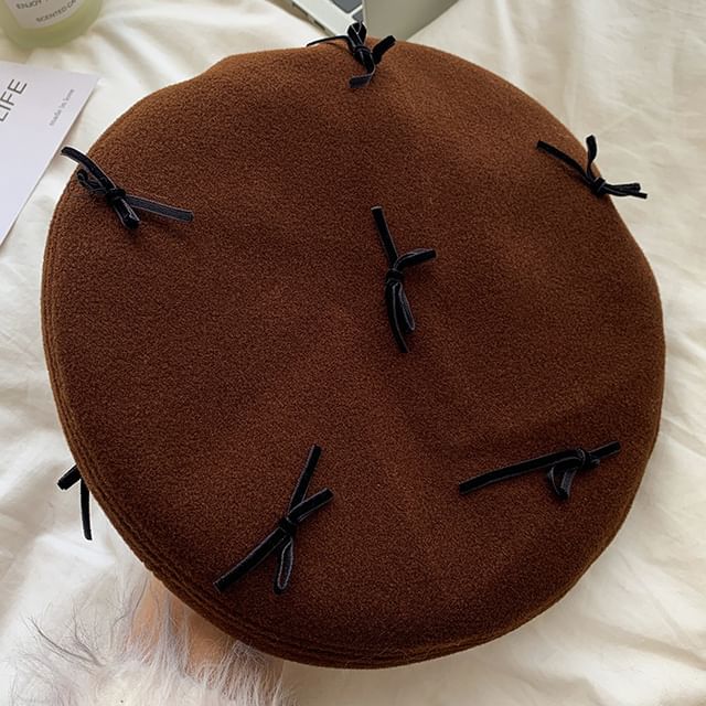 Bow Accent Beret SpreePicky