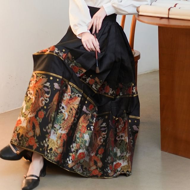 Mock Neck Plain Blouse / Mid Rise Hanfu Patterned Maxi A-Line Skirt / Necklace SpreePicky