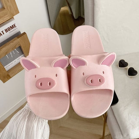 Pig Slippers SpreePicky