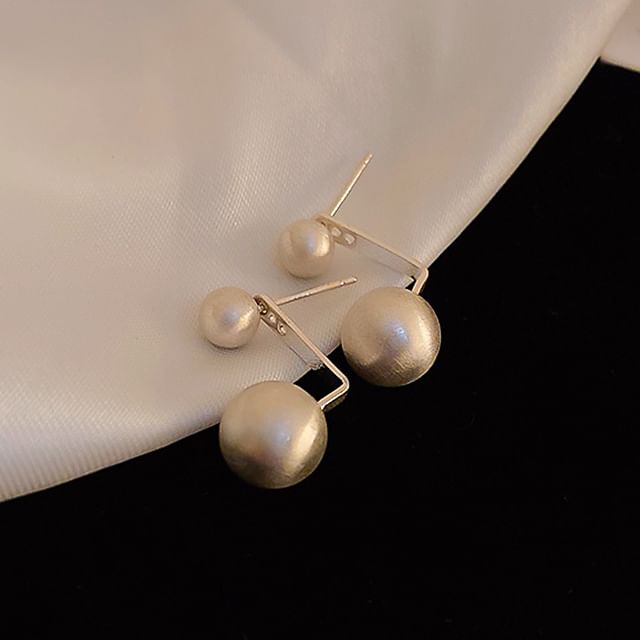 (Various Silver Earring Designs) Tone FashionChic