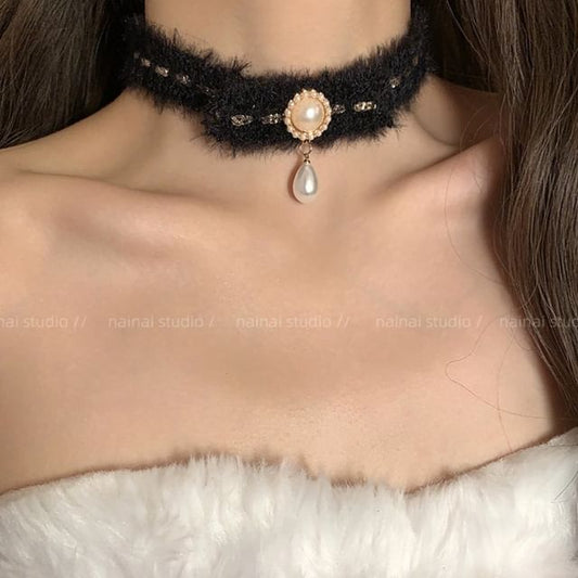 Faux Pearl Pendant Chenille Choker SpreePicky