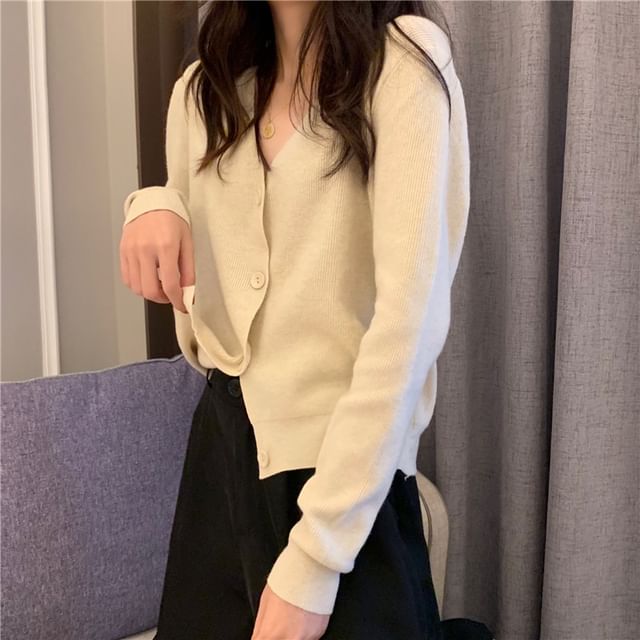 V-Neck Plain Cardigan SpreePicky