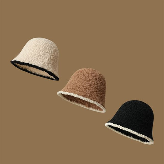 Contrast Trim Fleece Bucket Hat SpreePicky