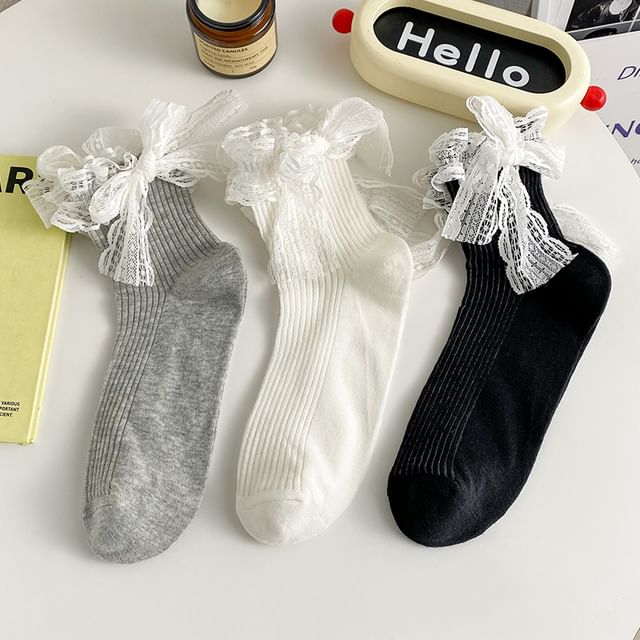 Plain Lace Ruffle Bow Socks / Set SpreePicky