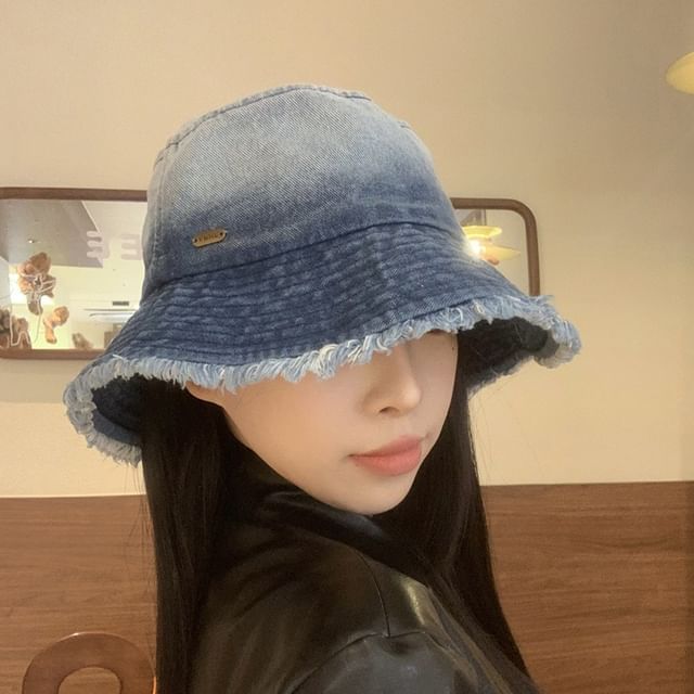 Gradient Washed Frayed Denim Bucket Hat SpreePicky