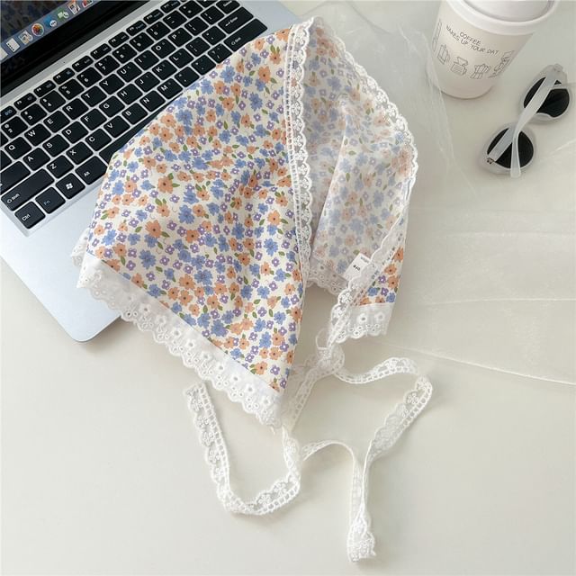 Print Lace Trim Headkerchief SpreePicky