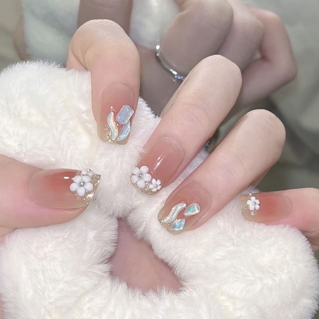 Floral Rhinestone Press On Nail SpreePicky