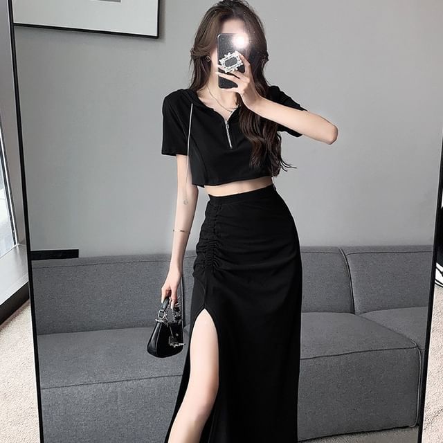 Set: Short-Sleeve Plain Hooded Cropped Tee + High Rise Side-Slit Midi Pencil Skirt SpreePicky