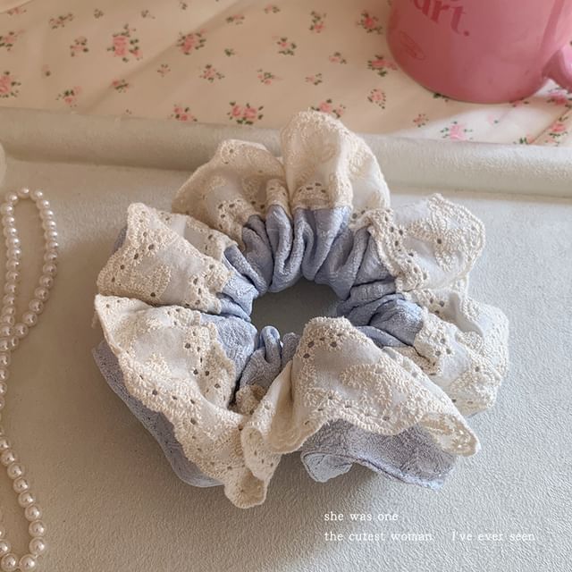 Eyelet Lace Scrunchie SpreePicky