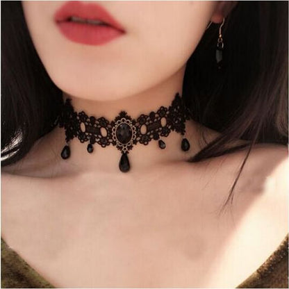 Faux Crystal Lace Necklace SpreePicky