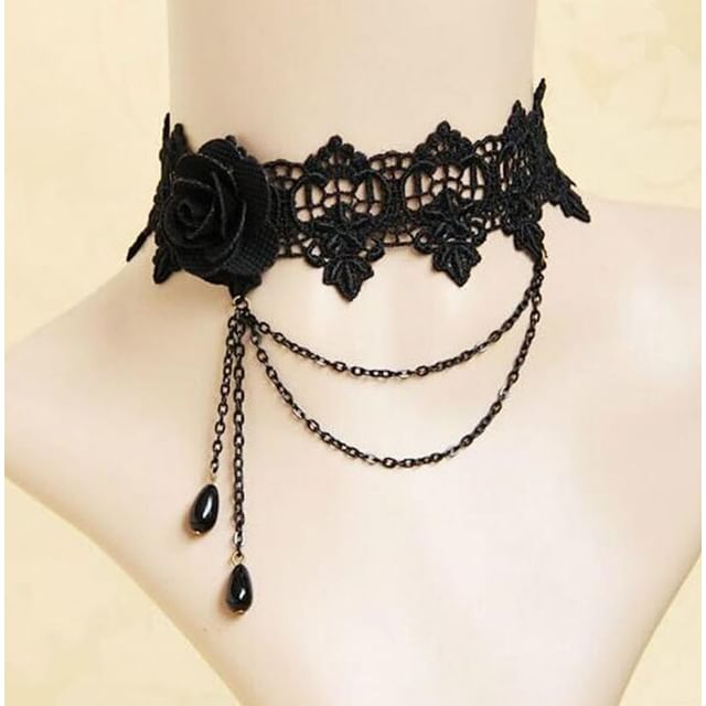 Faux Crystal Lace Necklace SpreePicky