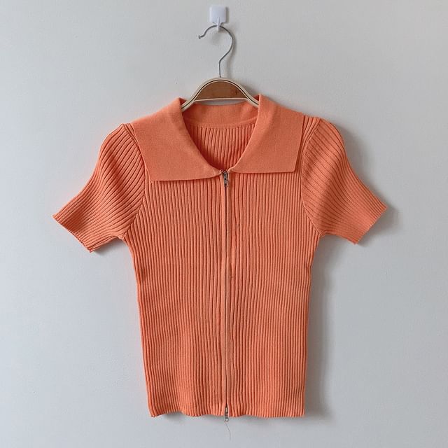 Short-Sleeve Collared Plain Zip Knit Top SpreePicky