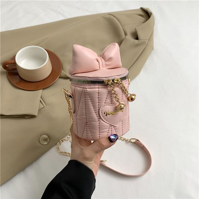 Chain Strap Bow Quilted Bucket Bag SpreePicky