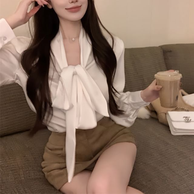 Long-Sleeve Tie-Neck Plain Blouse SpreePicky