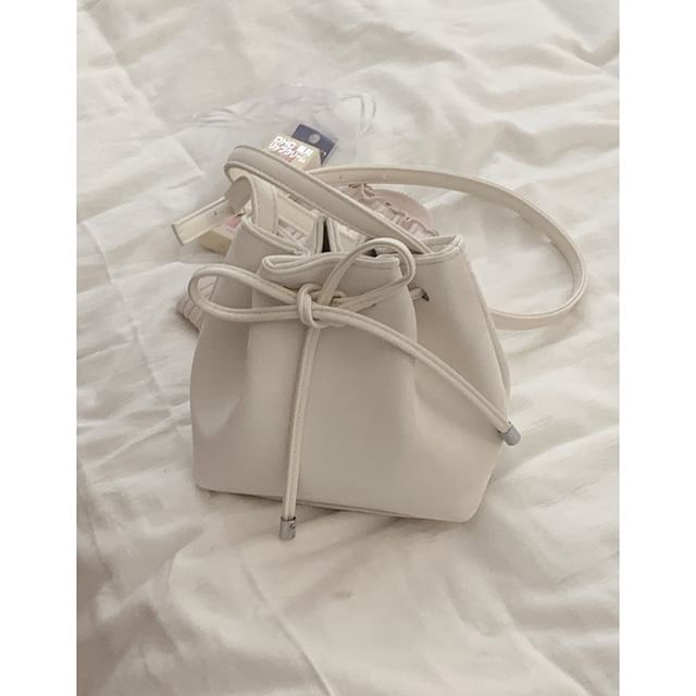 Ribbon Plain Bucket Bag SpreePicky