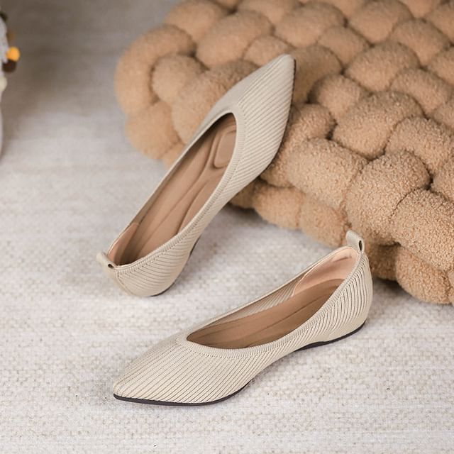 Plain Pointed Fabric Flats mySite