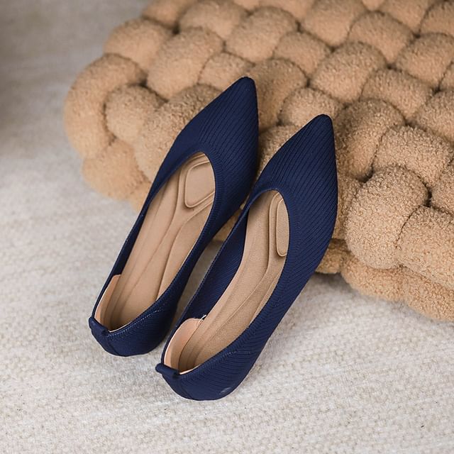 Plain Pointed Fabric Flats mySite