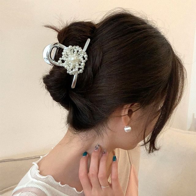 Faux Pearl Hair Clamp SpreePicky