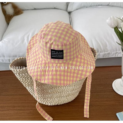 Gingham Applique Bucket Hat SpreePicky