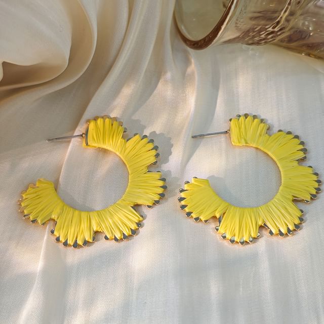 Floral Open Hoop Earring SpreePicky