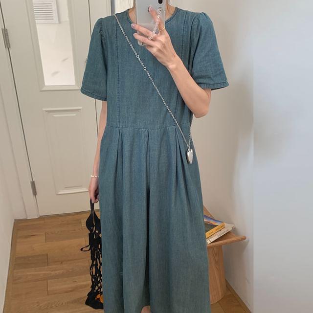 Short-Sleeve Round Neck Washed Denim Midi A-Line Dress SpreePicky