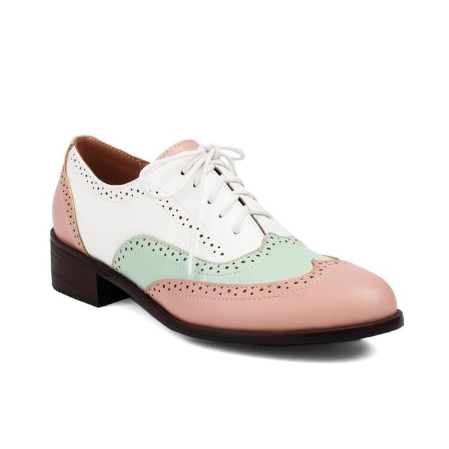 Brogue Lace SpreePicky