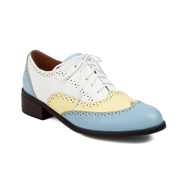 Brogue Lace SpreePicky