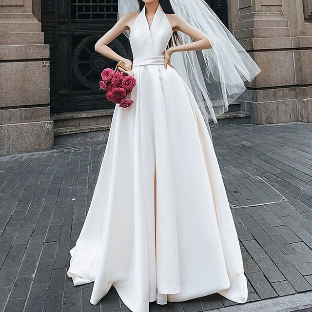 Sleeveless V-Neck Plain A-Line Wedding Gown SpreePicky