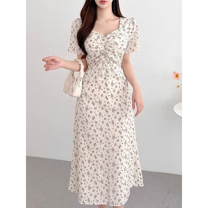 Short-Sleeve V-Neck Floral Maxi A-Line Dress SpreePicky