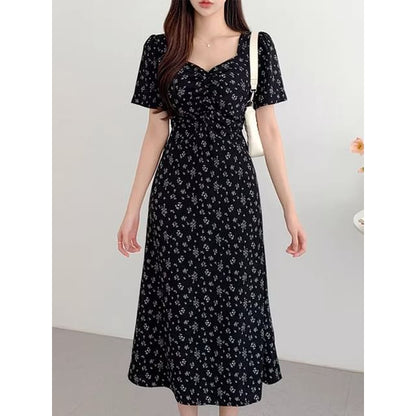 Short-Sleeve V-Neck Floral Maxi A-Line Dress SpreePicky