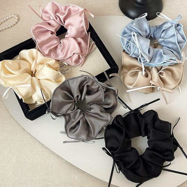 Bow Fabric Scrunchie SpreePicky