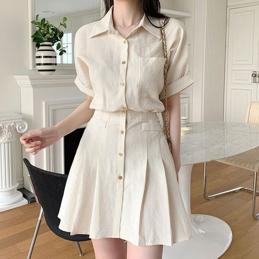 Short-Sleeve Collared Pinstriped Mini Shirt Dress mySite