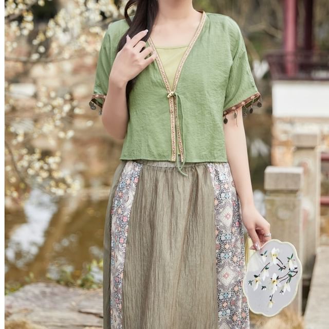 Set: Short-Sleeve V-Neck Floral Trim Toggle Jacket + Cami Top + High Rise Patterned Print Panel Maxi A-Line Skirt SpreePicky