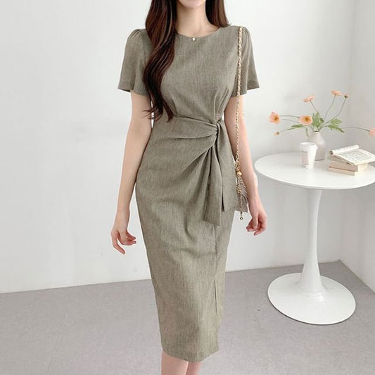 Short-Sleeve Crewneck Sashed Plain Midi Sheath Dress SpreePicky