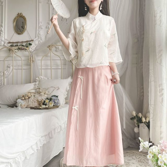 Set: Elbow-Sleeve Flower Embroidered Blouse + High Waist Plain Maxi A-Line Skirt mySite