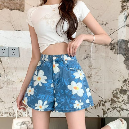 Daisy Print High Waistline Washed Denim Shorts Egirldoll