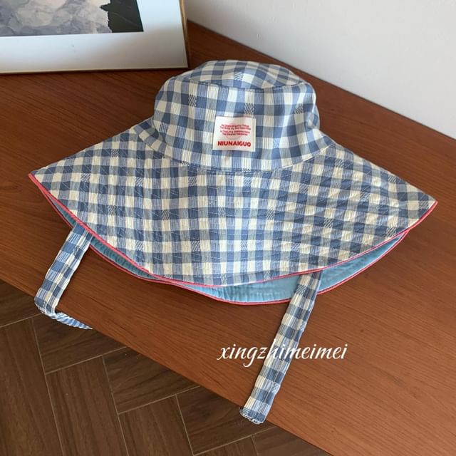 Gingham Bucket Hat With Chin Strap SpreePicky