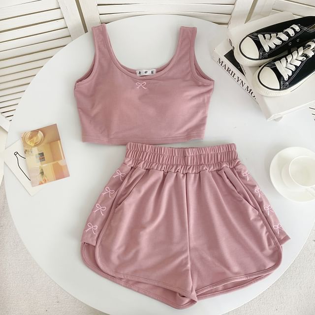 Set: Scoop Neck Bow Embroidered Padded Crop Tank Top + Elastic Waist Sweat Shorts mySite