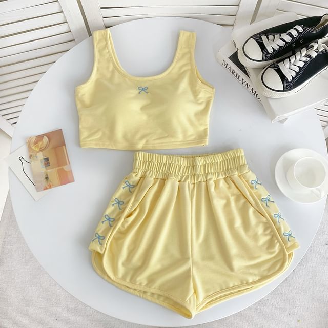 Set: Scoop Neck Bow Embroidered Padded Crop Tank Top + Elastic Waist Sweat Shorts mySite