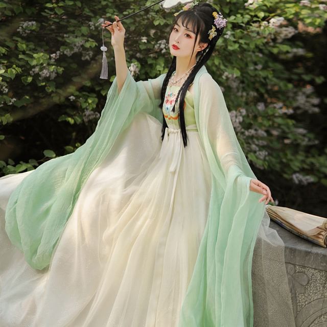 Set: Floral Embroidered Hanfu Maxi Dress + Light Jacket SpreePicky