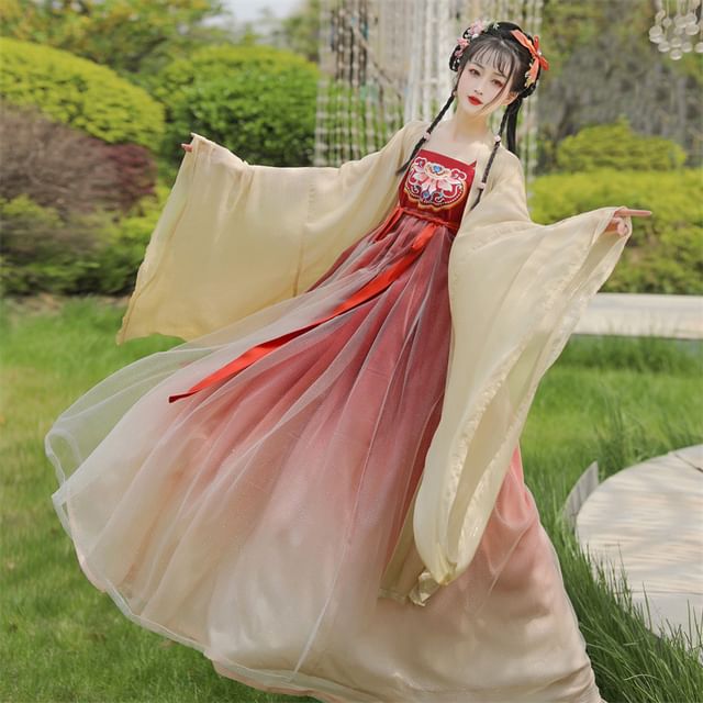 Set: Floral Embroidered Hanfu Maxi Dress + Light Jacket SpreePicky