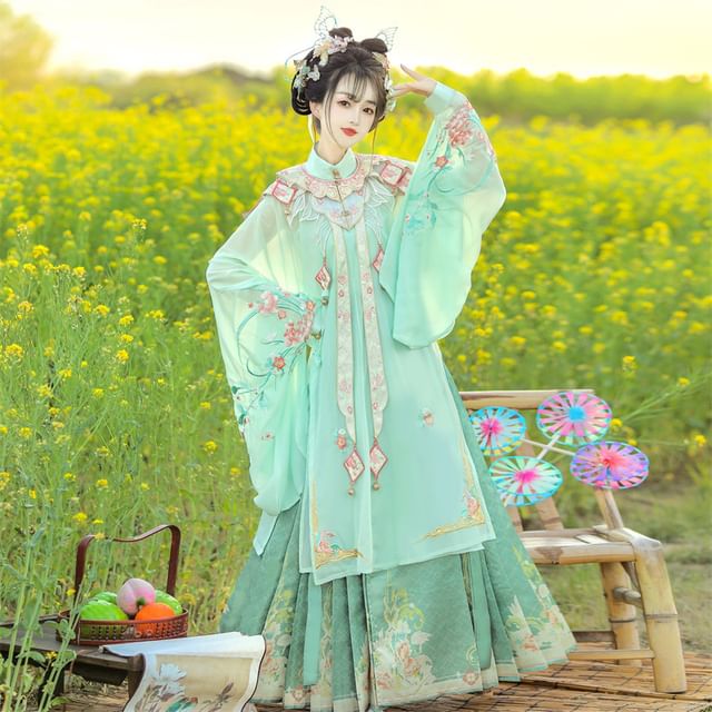 Set: Floral Embroidered Hanfu Long Blouse + Camisole Top + Maxi Skirt + Scarf SpreePicky