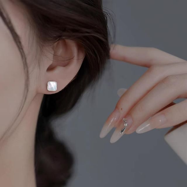 Square Shell Alloy Stud Earring mySite