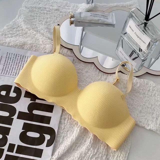 Plain Wireless Seamless Bra SpreePicky