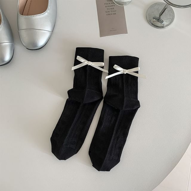 Bow Perforated Socks SpreePicky