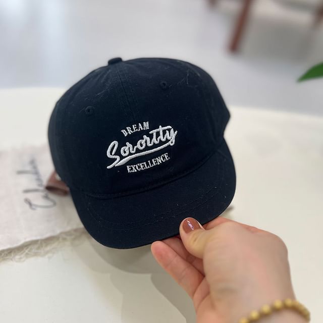 Lettering Embroidered Short Brim Cap SpreePicky